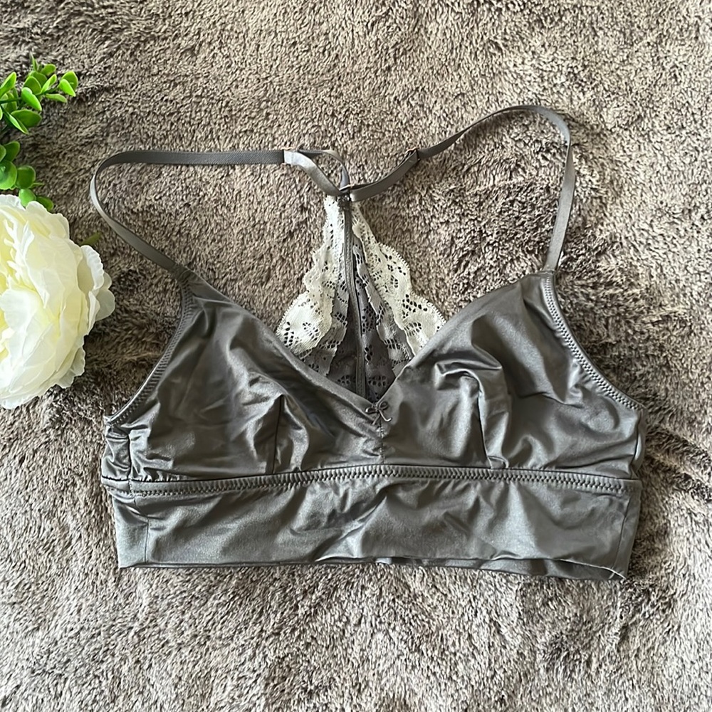 NWOT 🤍 aerie 🤍 Bralette